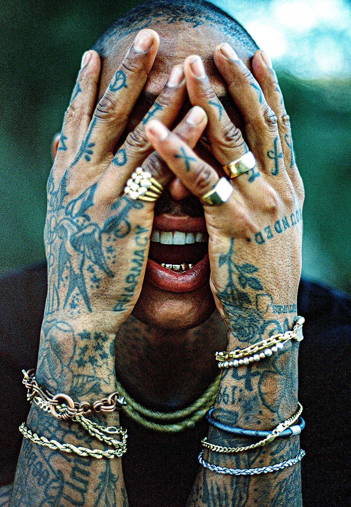 TOBIAS_ULBRICH_BOO JOHNSON MONSTER RING PORTRAIT ANALOG_MIAMI USA_2023 - ulbman